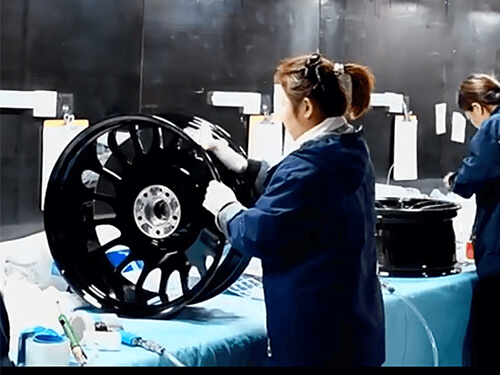 7- Inspect and package the final wheels after final confirmation